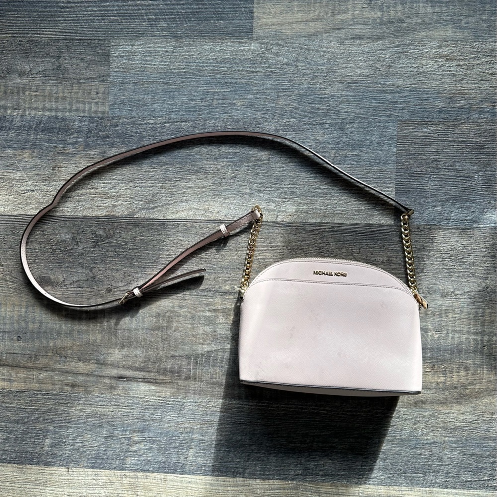 Michael Kors Crossbody bag 🌸